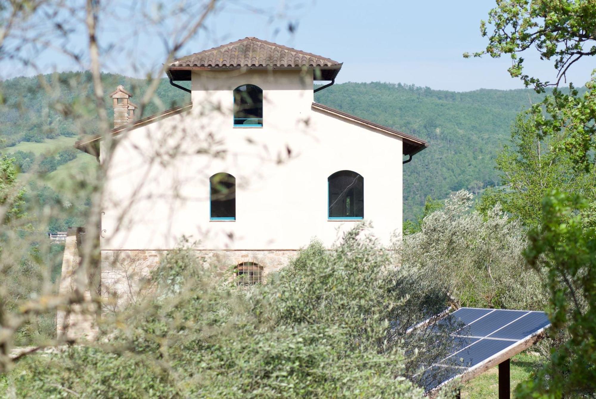 Agriturismo La Malcontenta E Il Lupo Todi Exterior photo